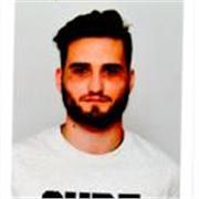 Italiano madrelingua, ottime conoscenze circa la letteratura italiana e la grammatica. Sono disponibile a lavorare